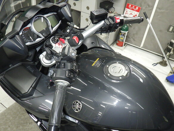 2015 Yamaha FJR1300, серый, 1100000 рублей - вид 7