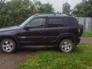 2011 Chevrolet Niva I Рестайлинг, чёрный, 480000 рублей, вид 4