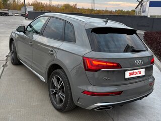 2021 Audi Q5 45 TFSI II (FY) Рестайлинг, серый, 4800000 рублей, вид 4