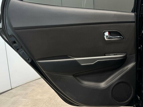2012 Kia Rio 5-speed III, чёрный, 900000 рублей - вид 13