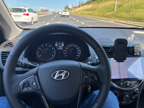 2014 Hyundai Solaris I Рестайлинг, серебристый - вид 14