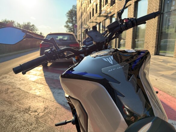 2018 Yamaha MT-09 (FZ-09), чёрный, 910000 рублей - вид 17
