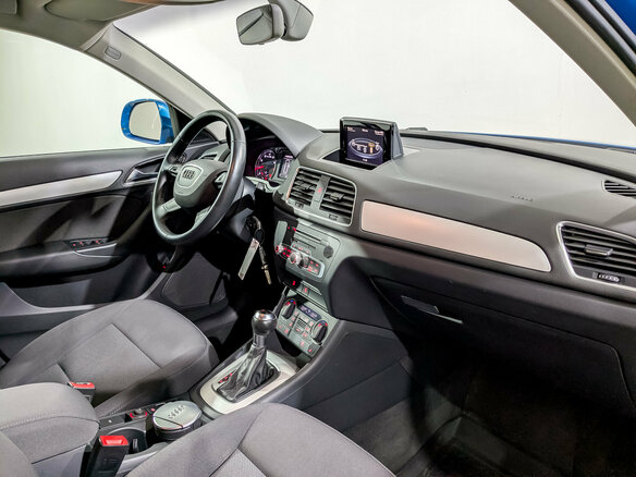 2015 Audi Q3 I (8U) Рестайлинг, голубой, 1955000 рублей - вид 10