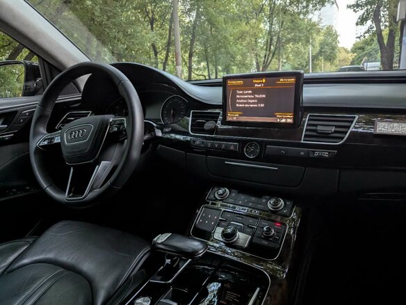 2015 Audi A8 III (D4) Рестайлинг, чёрный, 2650000 рублей - вид 16