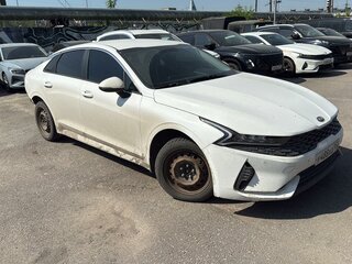 2021 Kia K5 III, белый, 1424000 рублей, вид 2