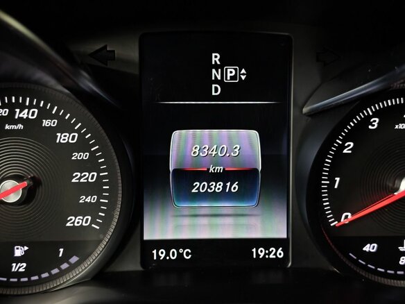 2014 Mercedes-Benz C-Класс 180 IV (W205), серый - вид 17