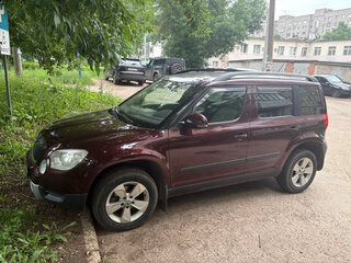 2013 Skoda Yeti I, пурпурный, 749000 рублей, вид 3