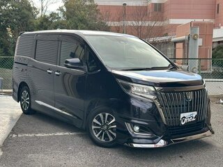 2021 Toyota Esquire I Рестайлинг, чёрный, 2434400 рублей, вид 4