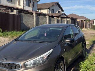 2015 Kia Ceed II Рестайлинг, коричневый, 1000000 рублей, вид 3