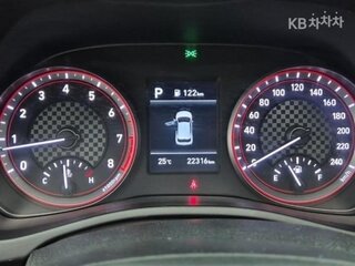 2018 Hyundai Veloster II, серый, 1415000 рублей, вид 5