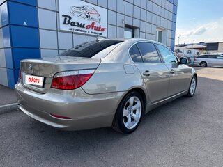 2009 BMW 5 серии 525i V (E60/E61) Рестайлинг, бежевый, 1097000 рублей, вид 3