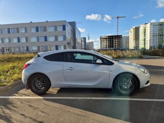 2012 Opel Astra GTC J Рестайлинг, белый, 1000000 рублей, вид 2