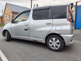 2000 Toyota FunCargo, серебристый, 199000 рублей, вид 4