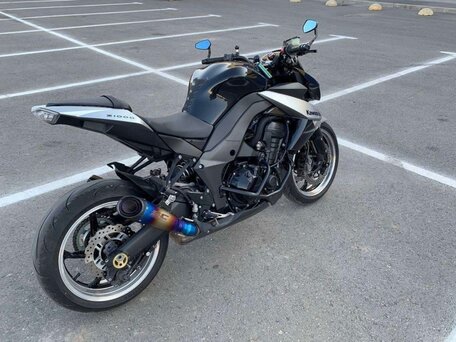 2011 Kawasaki Z 1000, чёрный, 700000 рублей, вид 3
