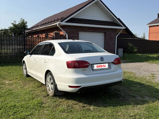 2014 Volkswagen Jetta VI Рестайлинг, белый, 1150000 рублей, вид 3