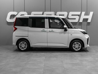 2021 Toyota Roomy I Рестайлинг, белый, 1300000 рублей, вид 5