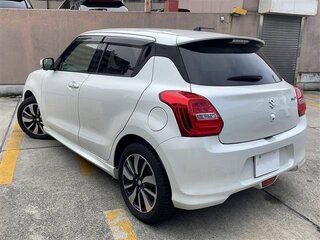 2023 Suzuki Swift V Рестайлинг, белый, 1062000 рублей, вид 4
