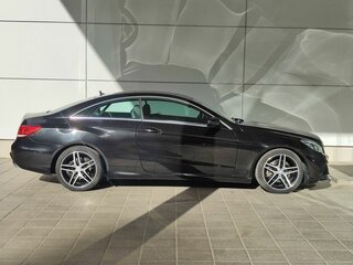 2016 Mercedes-Benz E-Класс 200 IV (W212, S212, C207) Рестайлинг, чёрный, 2690000 рублей, вид 4