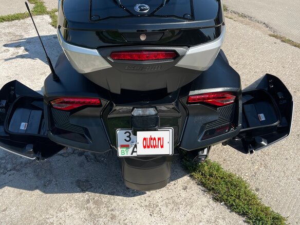 2023 BRP Can-Am Spyder, серый, 3020000 рублей - вид 22