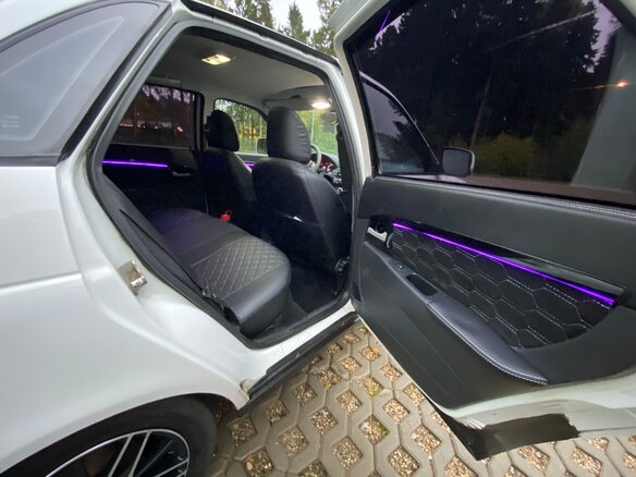 2014 Lada (ВАЗ) Priora I Рестайлинг, белый, 650000 рублей - вид 27