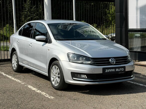 2016 Volkswagen Polo V Рестайлинг, серебристый