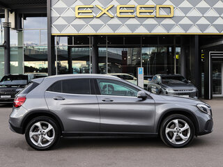 2017 Mercedes-Benz GLA 250 I (X156) Рестайлинг, серый, 2099000 рублей, вид 4