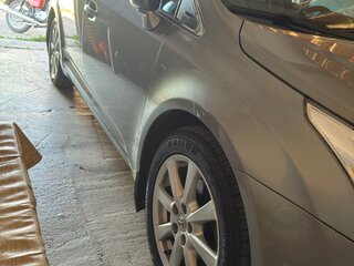 2011 Toyota Avensis III, серый, 1250000 рублей, вид 4