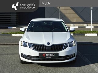 2019 Skoda Octavia III (A7) Рестайлинг, белый, 1717000 рублей, вид 3