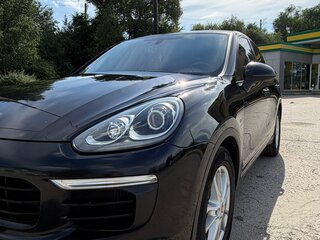 2015 Porsche Cayenne Diesel II Рестайлинг (958), чёрный, 3500000 рублей, вид 2
