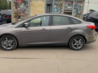 2016 Ford Focus III Рестайлинг, серый, 750000 рублей, вид 4