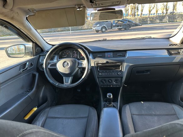 2014 Skoda Rapid I, серебристый, 399000 рублей - вид 10