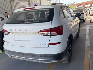 2025 Skoda Kamiq I Рестайлинг, белый, 2108981 рублей, вид 3