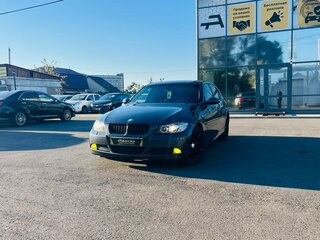 BMW 3 серии 320i V (E90/E91/E92/E93) Рестайлинг