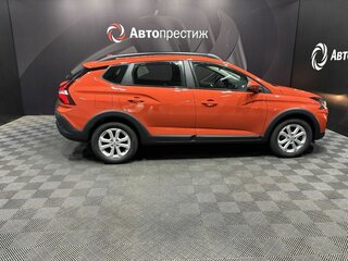 2026 Lada (ВАЗ) Iskra SW Cross, оранжевый, 1767000 рублей, вид 5