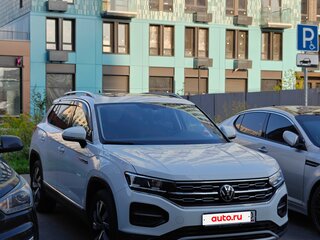 2022 Volkswagen Tayron I, белый, 3000000 рублей, вид 1