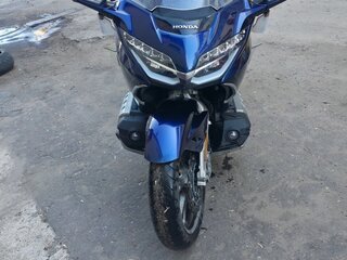 2018 Honda GL 1800 Gold Wing, синий, 1990000 рублей, вид 3