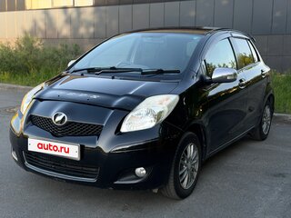 2009 Toyota Vitz II (XP90), чёрный, 590000 рублей, вид 1