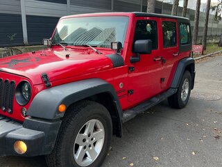 2013 Jeep Wrangler III (JK), красный, 2700000 рублей, вид 3