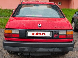 1988 Volkswagen Passat B3, красный, 80000 рублей, вид 4