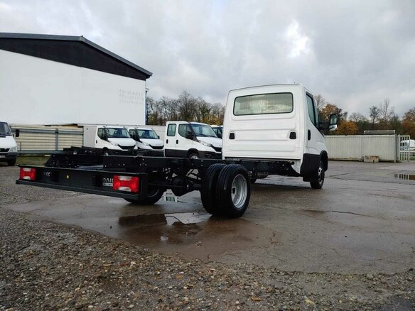 2026 Iveco Daily, белый, 7950000 рублей - вид 5