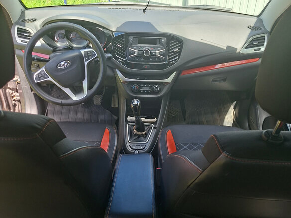 2019 Lada (ВАЗ) Vesta SW Cross I, коричневый, 1050000 рублей - вид 11