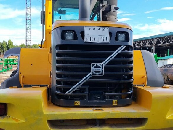 2019 Volvo L120, жёлтый, 9500000 рублей - вид 2