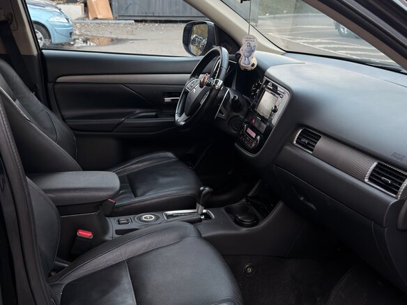 2013 Mitsubishi Outlander III, чёрный, 1300000 рублей - вид 5