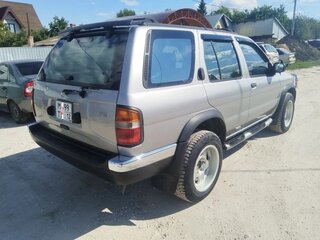 1999 Nissan Pathfinder II, серый, 1900000 рублей, вид 5