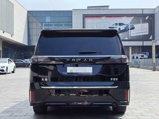 2024 Voyah Dream I, чёрный, 5560000 рублей, вид 5