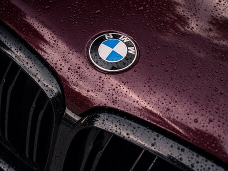 2021 BMW X5 M Competition III (F95), фиолетовый, 11490000 рублей, вид 5