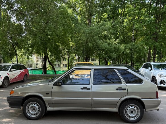 2006 Lada (ВАЗ) 2114, бежевый, 180000 рублей - вид 12