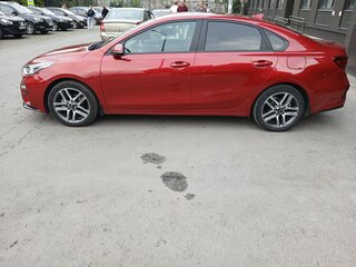 2021 Kia Cerato IV, красный, 2050000 рублей, вид 5