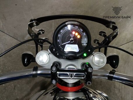 2023 Triumph Bonneville Speedmaster, красный, 1347000 рублей, вид 5