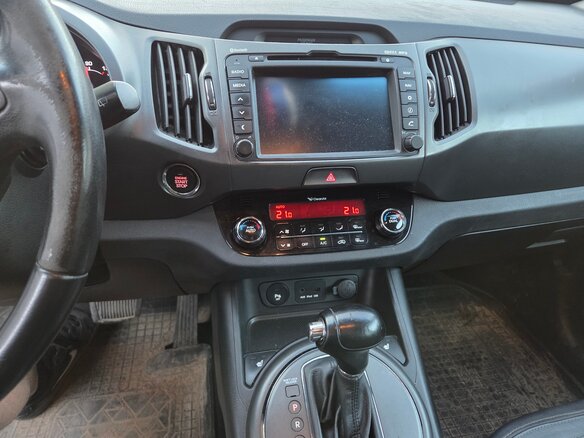 2013 Kia Sportage III, белый, 1150000 рублей - вид 21